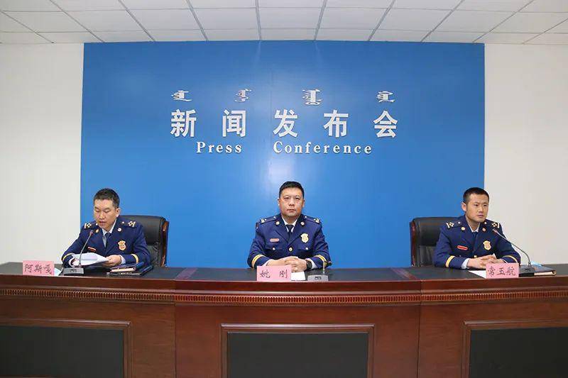 新闻发布会关于消防工作的介绍与解读，消防工作新闻发布会解读与介绍，加强消防意识，筑牢安全防线