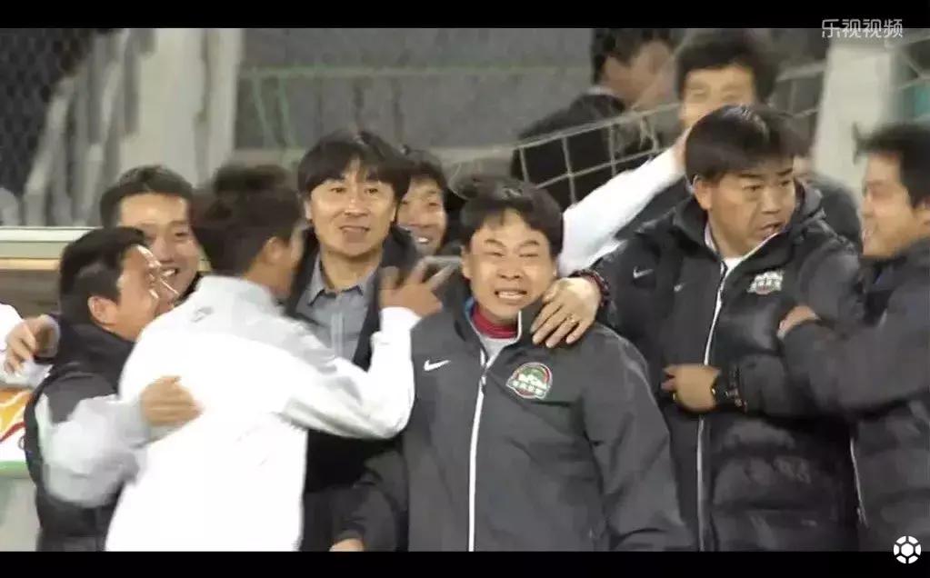 重生之路，缅甸远征军营长的传奇与建国之旅，重生之路，缅甸远征军营长的传奇建国之旅