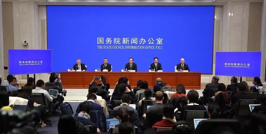 新疆今日重大新闻纪实，繁荣与进步的崭新篇章，新疆繁荣与进步的新篇章，今日重大新闻纪实