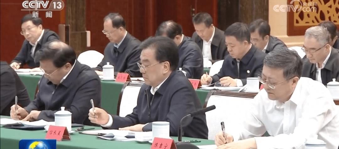新闻联播要闻速递，周一，1月15日的国内外时事概览——25条重要新闻回顾，周一新闻联播速递，一周国内外时事概览——重要新闻回顾（共25条）
