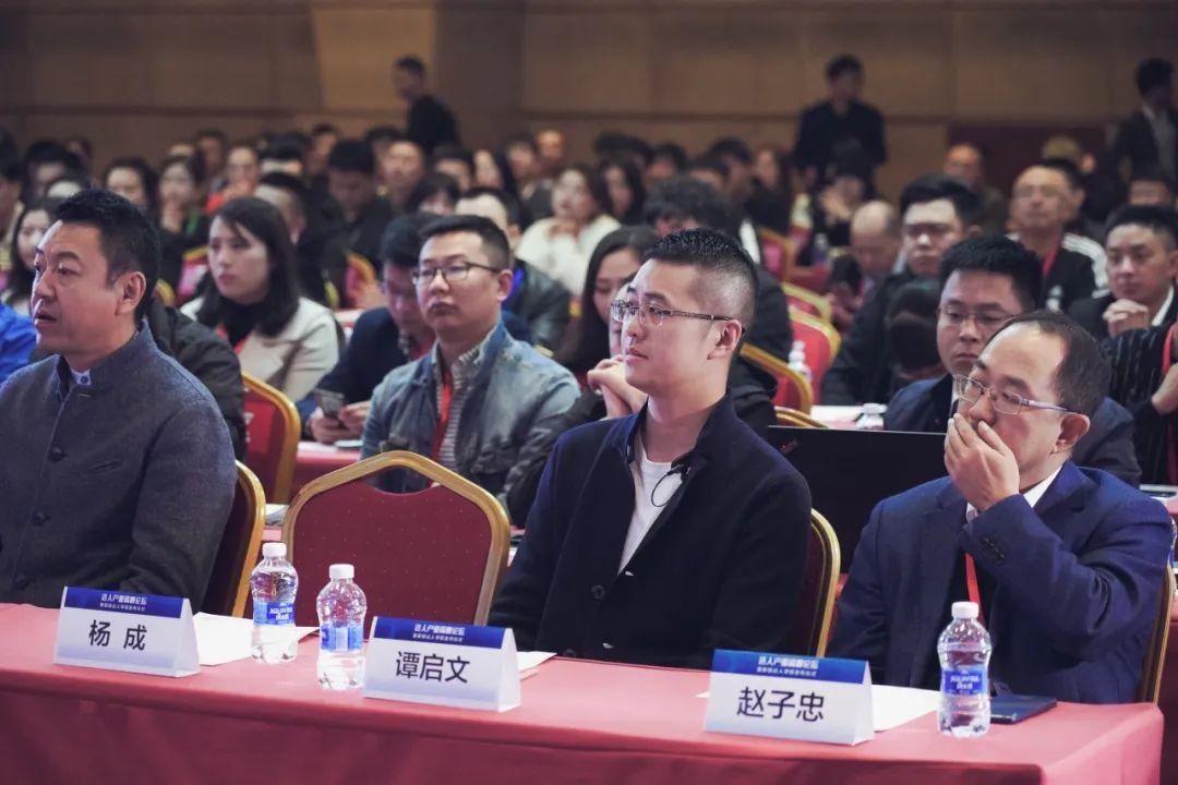 CCTV18正式改名为，探索新标识背后的故事与意义，CCTV18正式更名背后的故事与意义探索