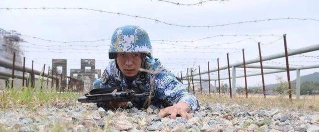 蛟龙突击队全集完整版免费观看，铁血战士的荣耀时刻，蛟龙突击队全集免费观看，铁血战士的荣耀时刻