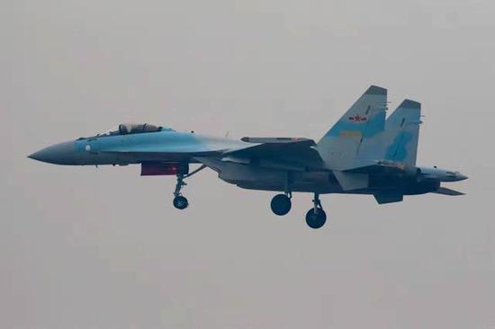 中国空军装备，仅次于世界顶尖水平，中国空军装备，逼近世界顶尖水平