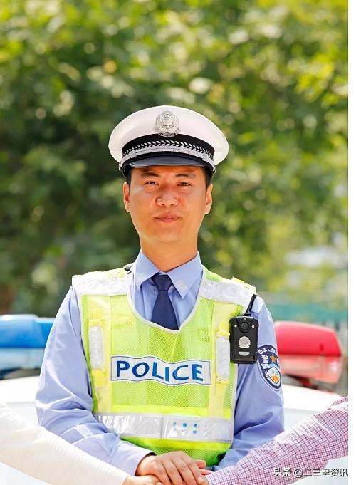 战略支援部队方队图片，展现新时代军威与力量，战略支援部队方队图片，展现新时代军力与威严风采