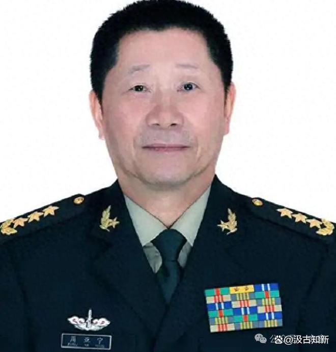 火箭军司令员周亚宁，铁血军魂的领航者，火箭军司令员周亚宁，铁血领航者，军魂之典范