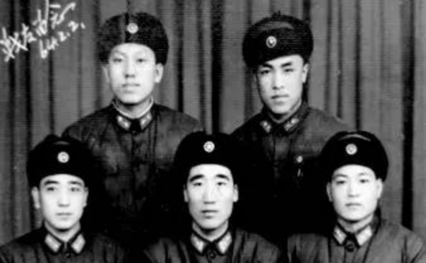 国宾护卫队最新视频，展现荣耀与力量的象征，国宾护卫队荣耀瞬间，力量与荣耀的象征视频揭秘
