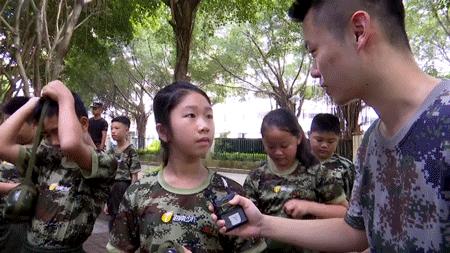 军事直播间宣传图，展现力量与荣耀的舞台，军事直播间宣传图，力量与荣耀的展示舞台