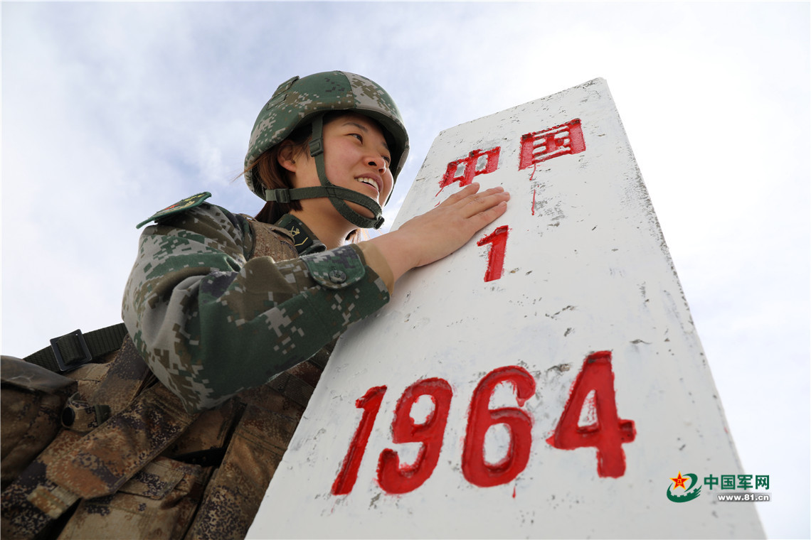 丁晓杰，时代之光下的杰出人物，丁晓杰，时代之光下的卓越风采