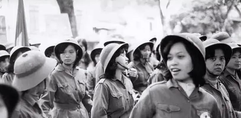 我国士兵被越南女兵俘虏，历史与现实中的复杂议题，我国士兵被越南女兵俘虏，历史与现实的复杂交织