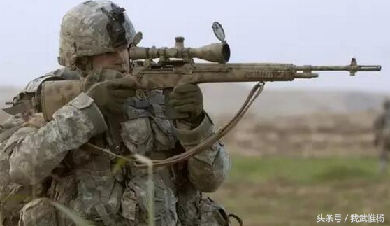 美国大兵的单兵装备，现代化战争中的个人装备力量，美国大兵单兵装备揭秘，现代化战争中的个人装备力量之巅