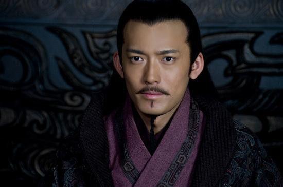 周瑜，军事频道主持人的风采与魅力，周瑜，军事频道主持人的风采与独特魅力