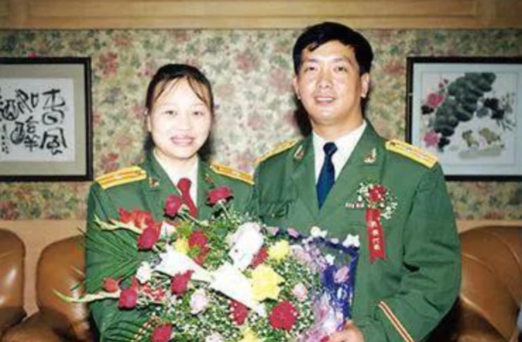 丁晓军的老公，一段深情的故事，丁晓军与丈夫的深情故事