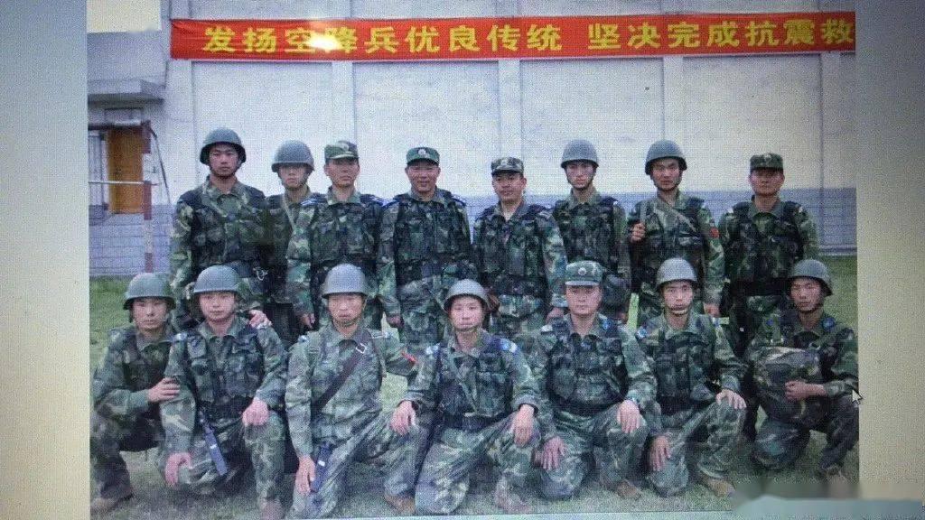 揭秘空降兵第十五军军长身份，一位英勇将领的传奇故事，揭秘空降兵第十五军军长传奇故事，英勇将领的身份与历程