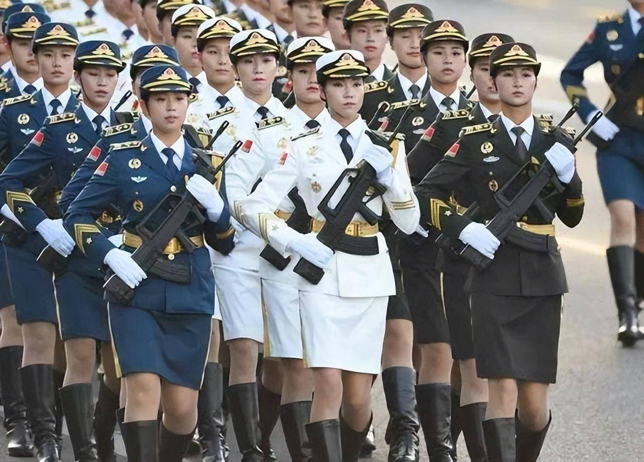 中国人民解放军仪仗队女兵要求，卓越中的细致与坚韧，中国人民解放军仪仗队女兵选拔标准，卓越中的细致与坚韧之美