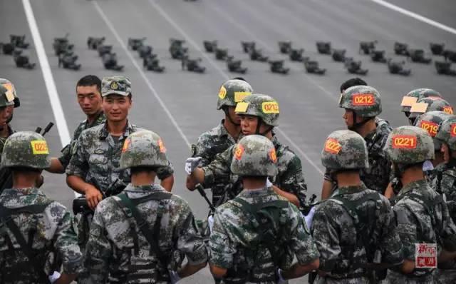 抗战胜利阅兵海军方队，荣耀与力量的展现，抗战胜利阅兵海军方队，荣耀与力量的盛大展示