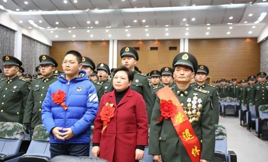 全军士官制度改革，重塑军事人才体系的关键一步，全军士官制度改革，重塑军事人才体系的关键步伐