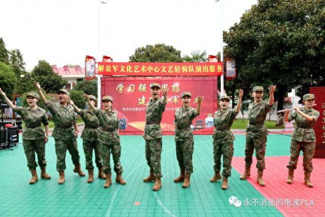 解放军艺术中心，艺术的荣光与时代的印记，解放军艺术中心，艺术荣光与时代印记的交融