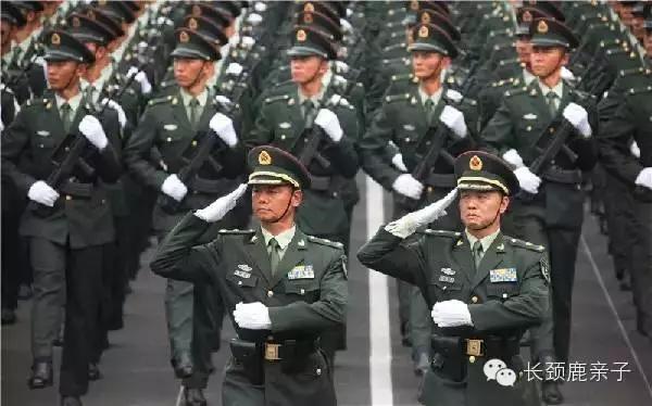 阅兵手势不一样的独特魅力与文化内涵，阅兵手势的独特魅力与文化内涵解析