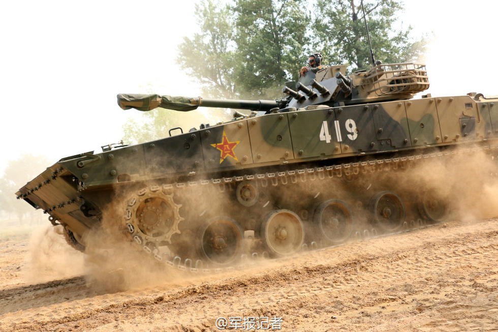 探究04A步兵战车模型，设计与性能分析，探究04A步兵战车模型的设计与性能分析