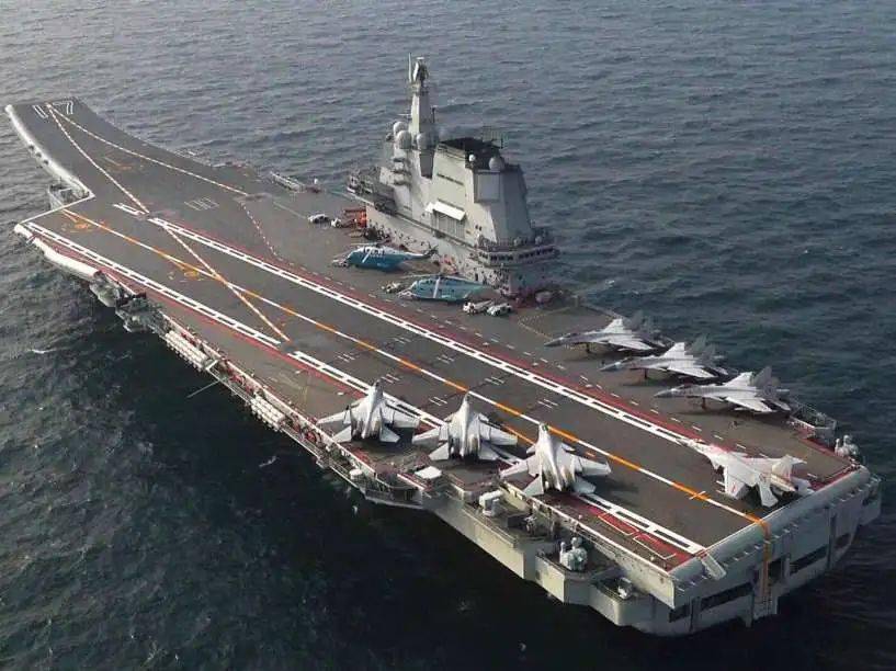 中国自主研制的航空母舰，走向海洋强国的坚实步伐，中国航空母舰，走向海洋强国的坚定步伐
