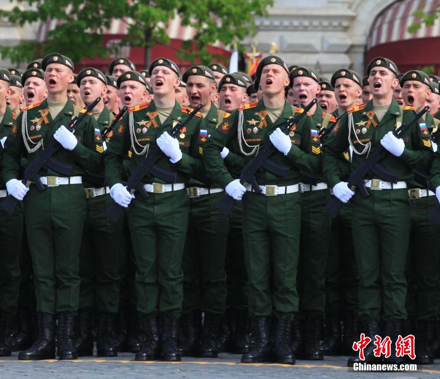 俄罗斯反法西斯胜利70周年阅兵式，回顾与前瞻，俄罗斯反法西斯胜利70周年阅兵式，回顾历程，展望前景