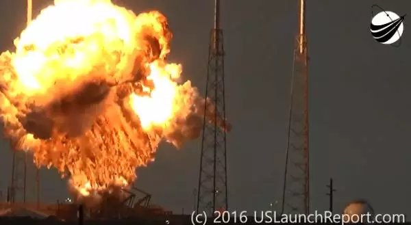 人造火箭爆炸，探索与挑战的历程，人造火箭爆炸，探索与挑战的历程见证