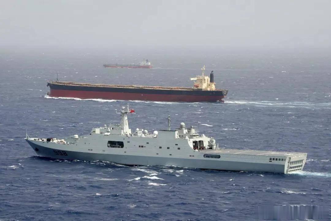乌鲁木齐舰所属型号及其特点，中国海军新一代防空驱逐舰的典范，中国海军新一代防空驱逐舰典范，乌鲁木齐舰型号及其特点解析