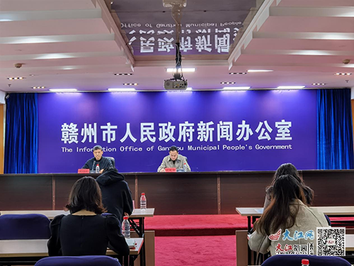 凤凰网江西频道，连接江西，传递信息力量，凤凰网江西频道，连接江西，信息力量传递站