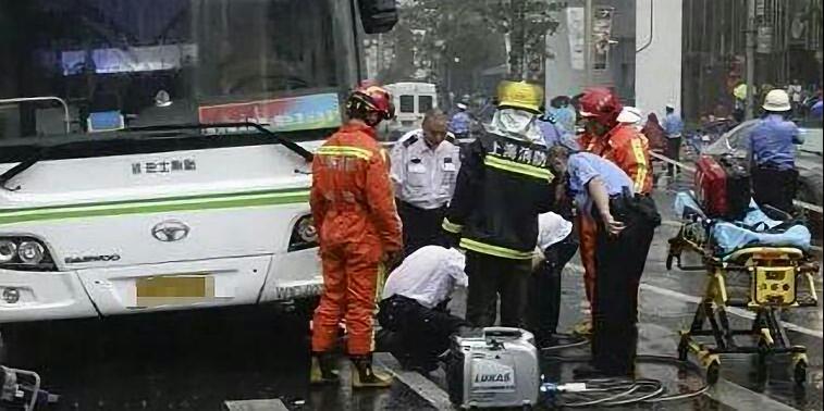上海突发惨烈事故，上海突发严重事故