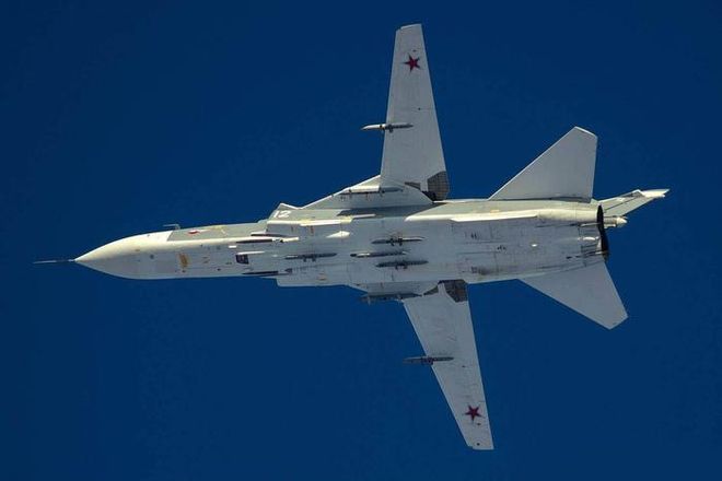 米格27与苏24，冷战时代的空中霸主对比，冷战时代空中霸主，米格27与苏24的对比
