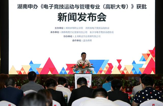 五华县今日特大新闻，揭开县域发展新篇章，五华县今日揭幕县域发展新篇章，重大新闻一览无余
