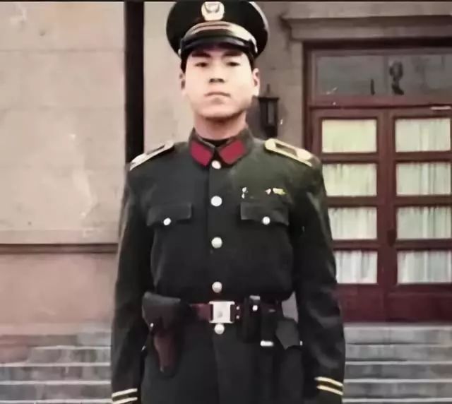感动中国人物——丁晓兵，感动中国人物丁晓兵，英勇事迹激励人心