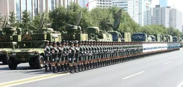 香港庆祝国庆放阅兵，展现团结与繁荣的力量，香港国庆阅兵庆典，团结与繁荣的力量展现