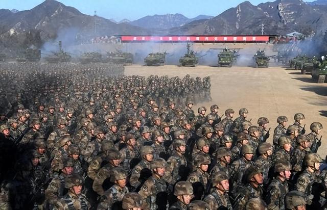 集团军与军的区别，概念、组织结构与作战运用的探讨，集团军与军，概念、组织结构与作战运用的深度探讨与比较