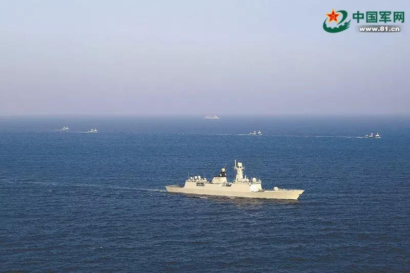庆祝中国海军辉煌历程，透过直播的窗口洞察70年辉煌成就，庆祝中国海军辉煌历程，直播窗口下的70年壮丽成就