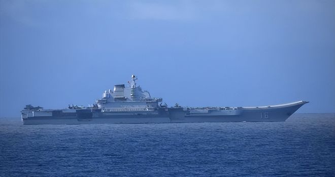 山东舰试水时间，中国海军建设的里程碑时刻，山东舰试水，中国海军建设的重要里程碑时刻