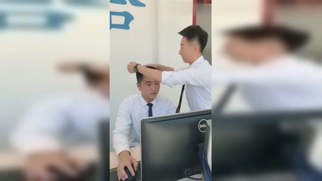最近的重要的新闻视频及其影响，新闻视频热点及其社会影响解析