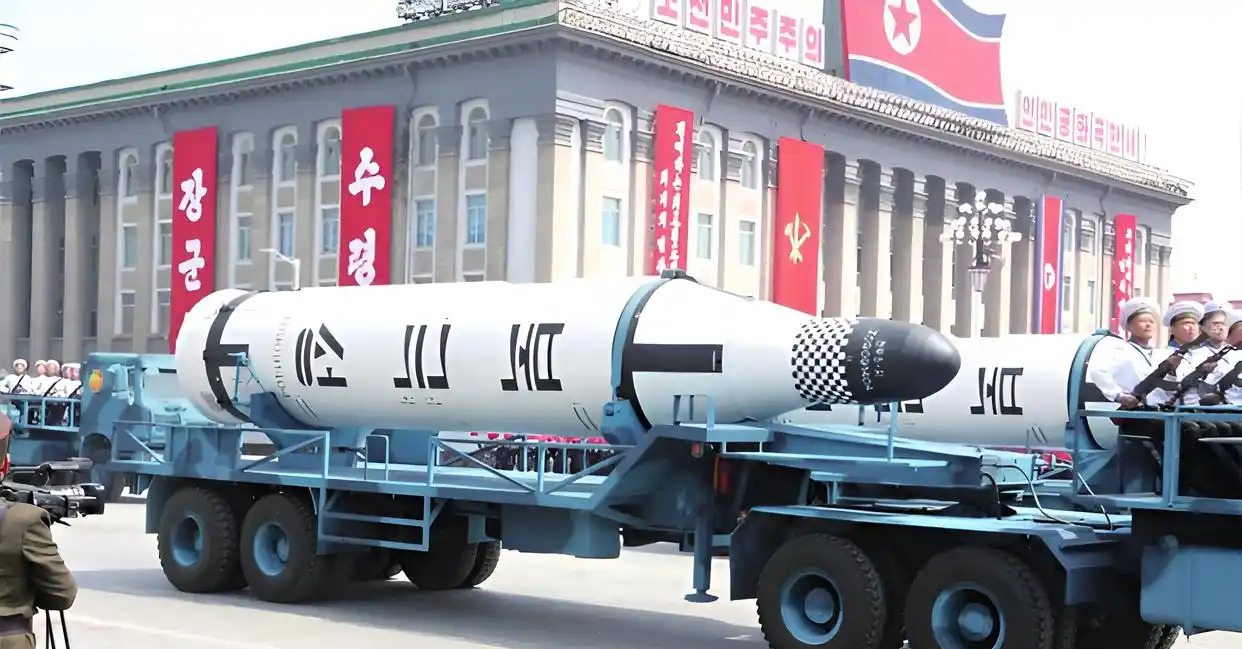 朝鲜为什么会有核武器，历史、现实与地缘政治的交织，朝鲜核武器的历史、现实与地缘政治交织成因解析