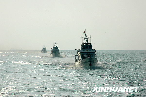 中国海警成功抓获涉嫌违法舰艇，维护海洋法治的坚定决心，中国海警成功抓捕涉嫌违法舰艇，坚决捍卫海洋法治权威