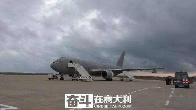 武汉空军基地概览，历史、现状与发展展望，武汉空军基地概览，历史沿革、现状与发展展望