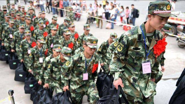 积极应征入伍，为国家贡献力量，积极应征入伍，投身国防建设，为国家贡献力量