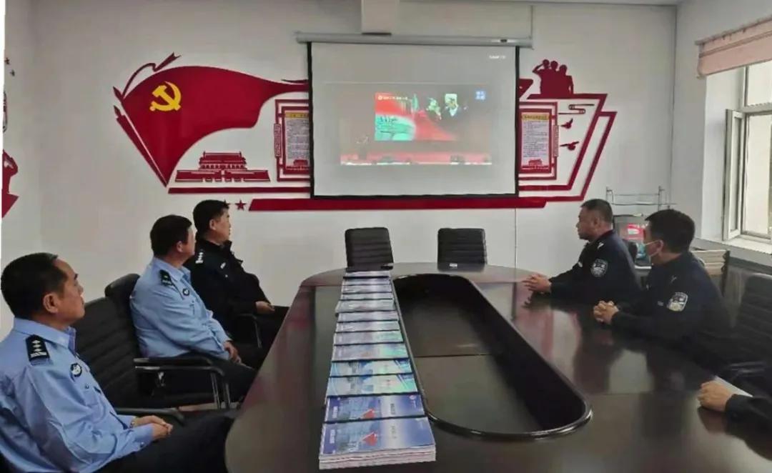 七一勋章奖励金额及其背后的荣誉价值，七一勋章奖励金额与荣誉价值的双重辉映