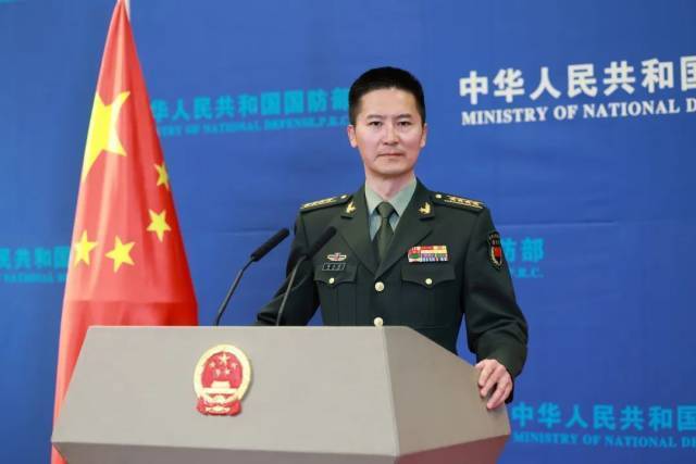 国防之光，国防部发言人王宇军的使命与担当，国防之光，王宇军，国防部发言人的使命与担当