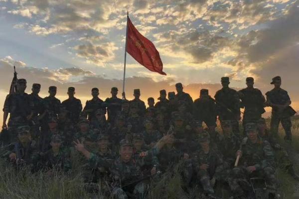 最近的中国阅兵，回顾与前瞻，中国阅兵盛典，回顾辉煌历程，前瞻未来发展