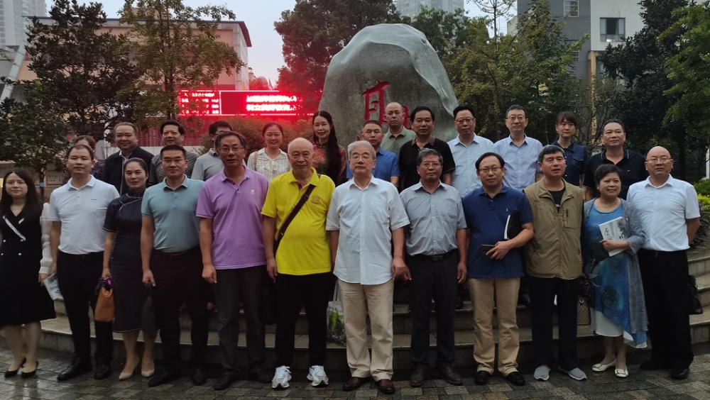 国内新闻摘抄十条，国内新闻精选十则摘要，最新国内新闻动态一网打尽