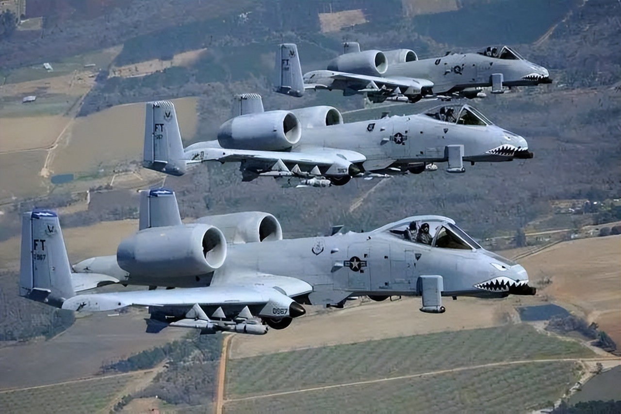 A-10攻击机的几何尺寸，深度解析，A-10攻击机几何尺寸深度解析