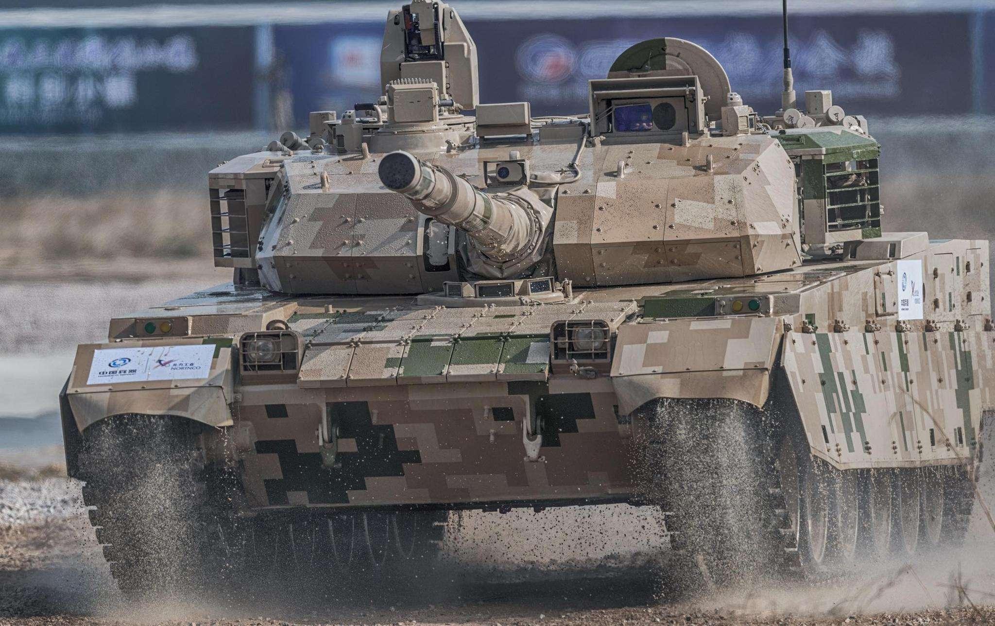 中国主战坦克VT-1，技术革新与军事力量的象征，中国VT-1主战坦克，技术革新与军事力量的骄傲