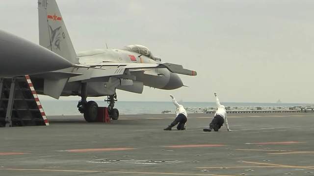 辽宁舰张铮简历——中国海军力量的见证者，辽宁舰张铮简历，中国海军力量的杰出见证者