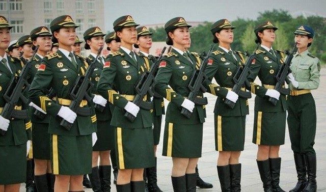 中国女兵为什么不漂亮，深度解析与多元视角，深度解析与多元视角探讨，中国女兵的魅力与形象塑造挑战
