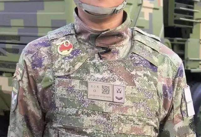 星空迷彩服购买指南，寻找独特服饰的宝藏之地，星空迷彩服购买指南，探寻独特服饰的秘境